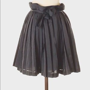 Beautiful gap skirt